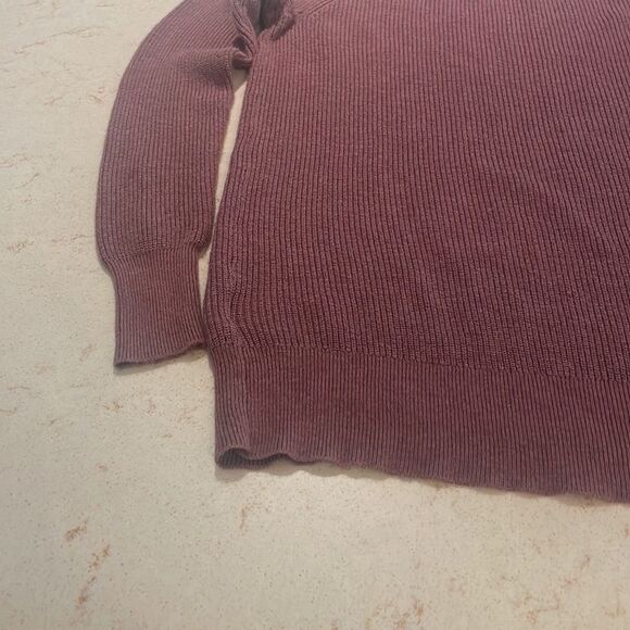 American Eagle Outfitters crewneck sweater mauve color SZ Xsmall - Picture 9 of 12